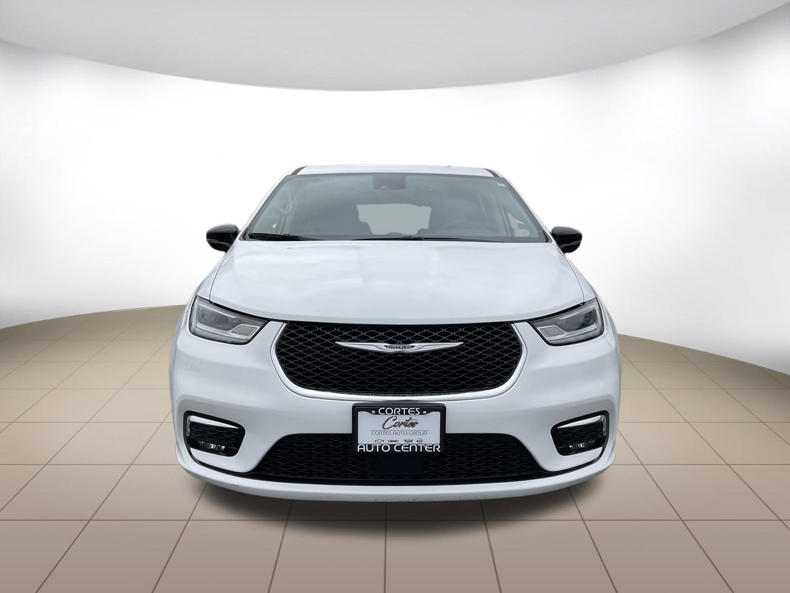 Used 2024 Chrysler Pacifica Select FWD image 8