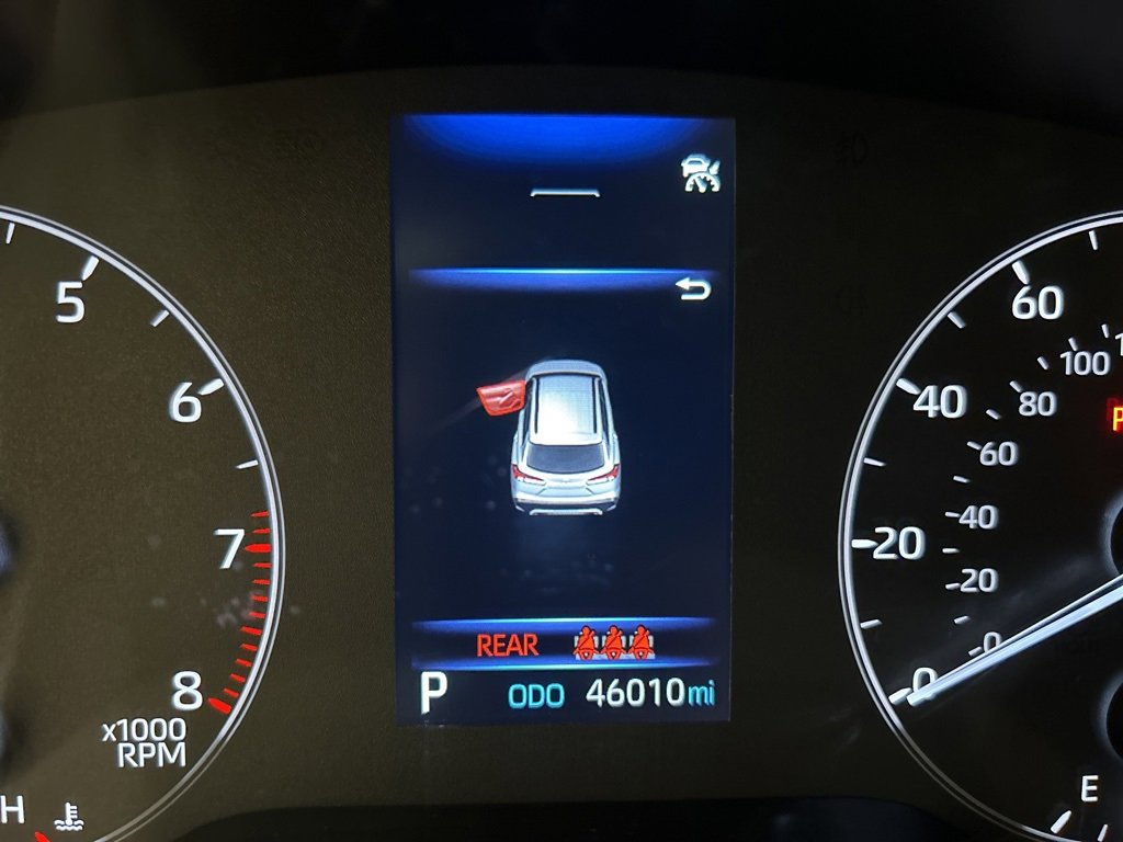 Used 2024 Toyota Corolla Cross LE image 19