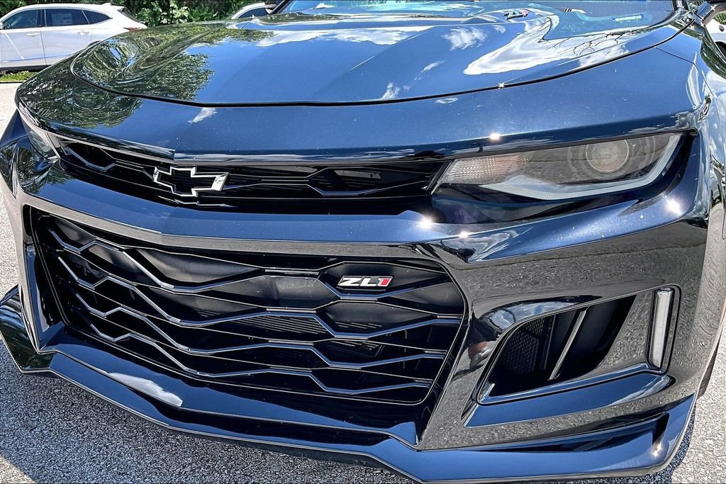 Used 2022 Chevrolet Camaro ZL1 RWD image 37