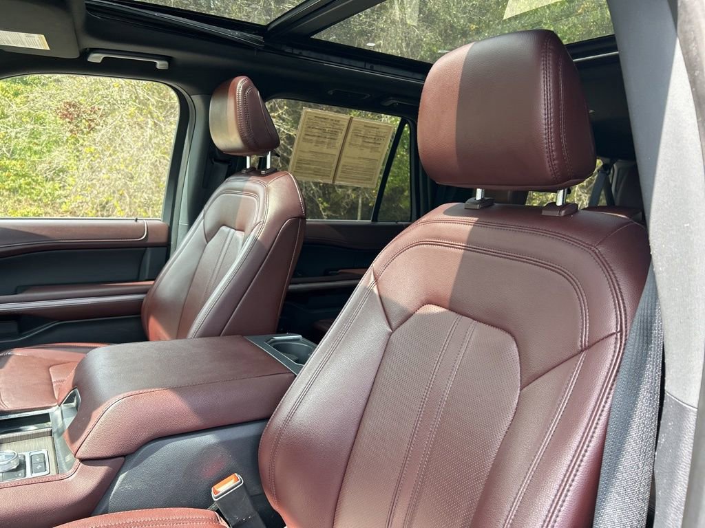 Used 2024 Ford Expedition Max Limited image 21