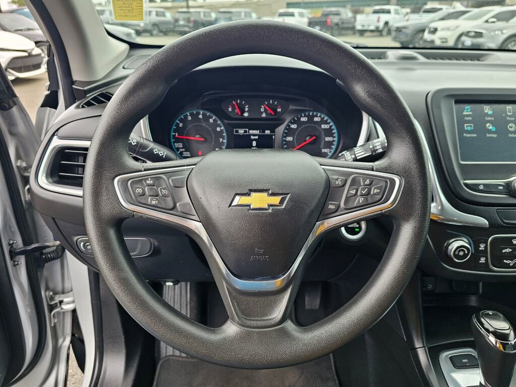 Used 2018 Chevrolet Equinox LT AWD/4WD image 11