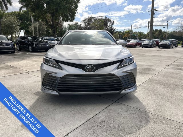Used 2023 Toyota Camry LE FWD image 19