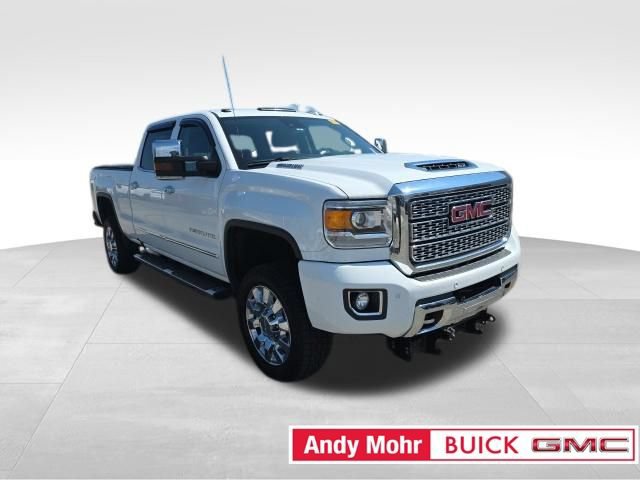 Used 2019 GMC Sierra 2500 Denali w/ Duramax Plus Package AWD/4WD image 3