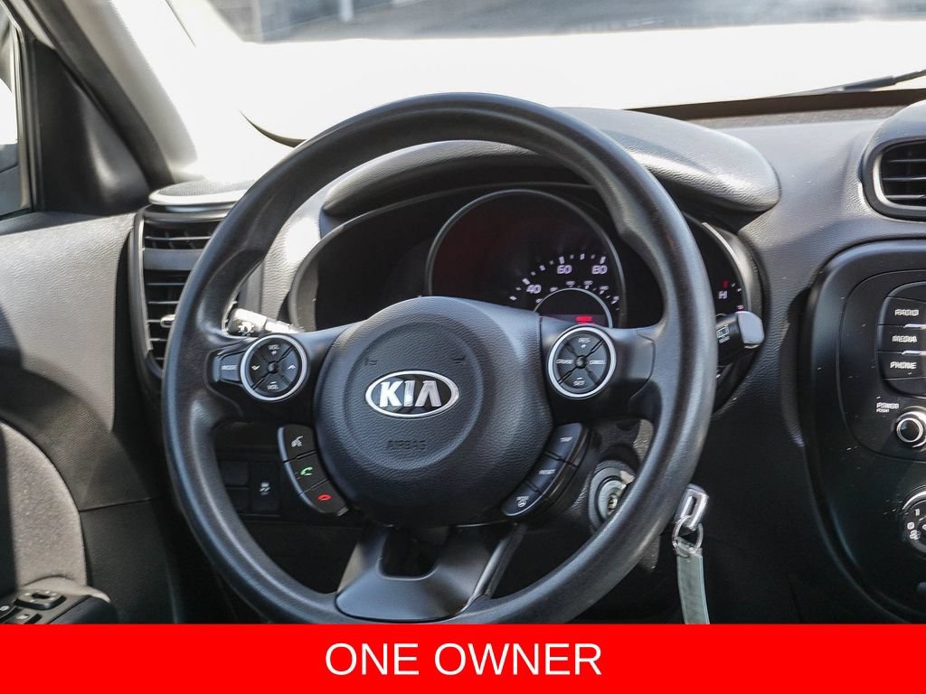Used 2016 Kia Soul + FWD image 16