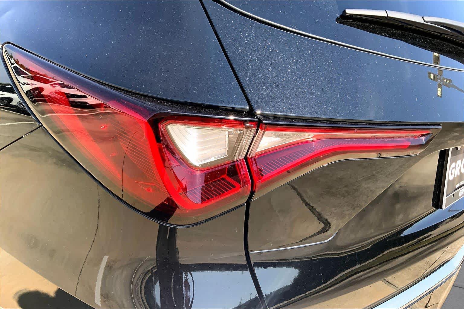Used 2026 Acura MDX w/ Technology Package FWD image 28