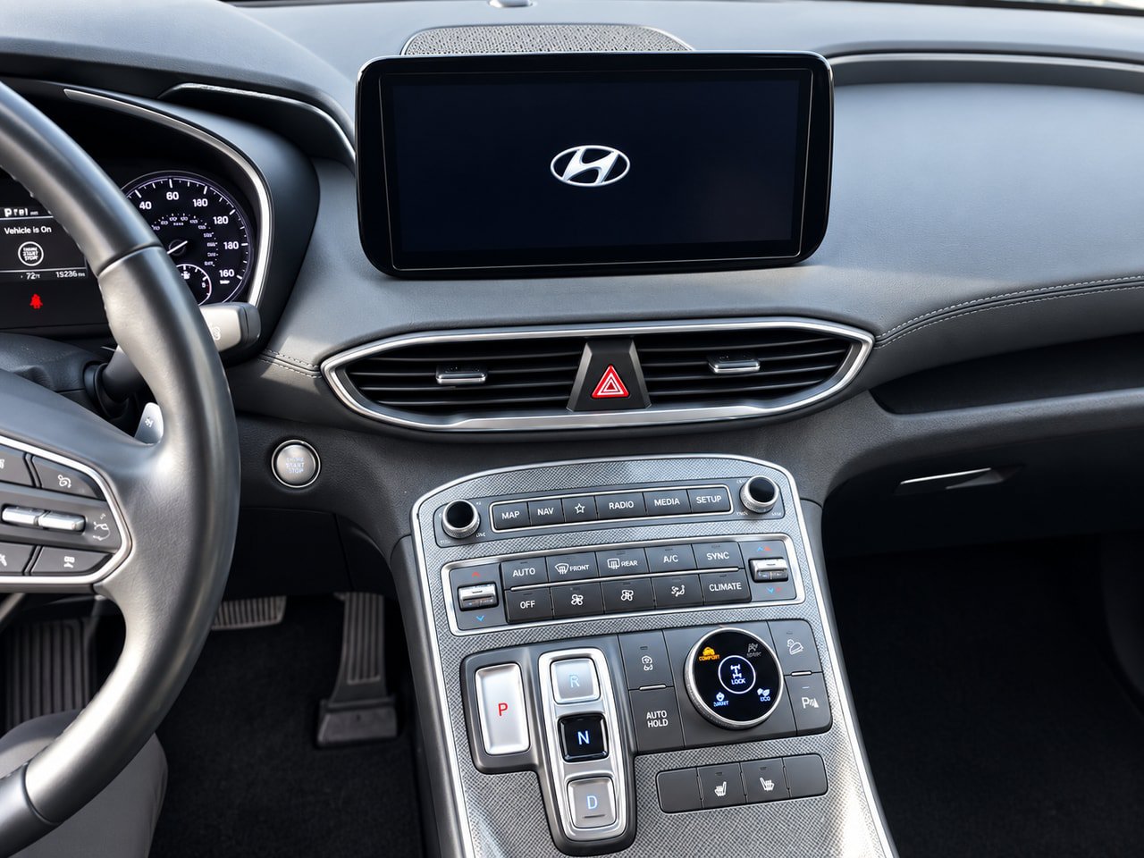 Used 2023 Hyundai Santa Fe SEL AWD/4WD image 11