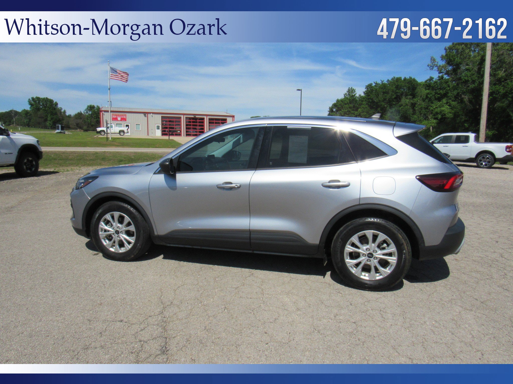 Used 2024 Ford Escape Active w/ Cold Weather Package FWD image 8