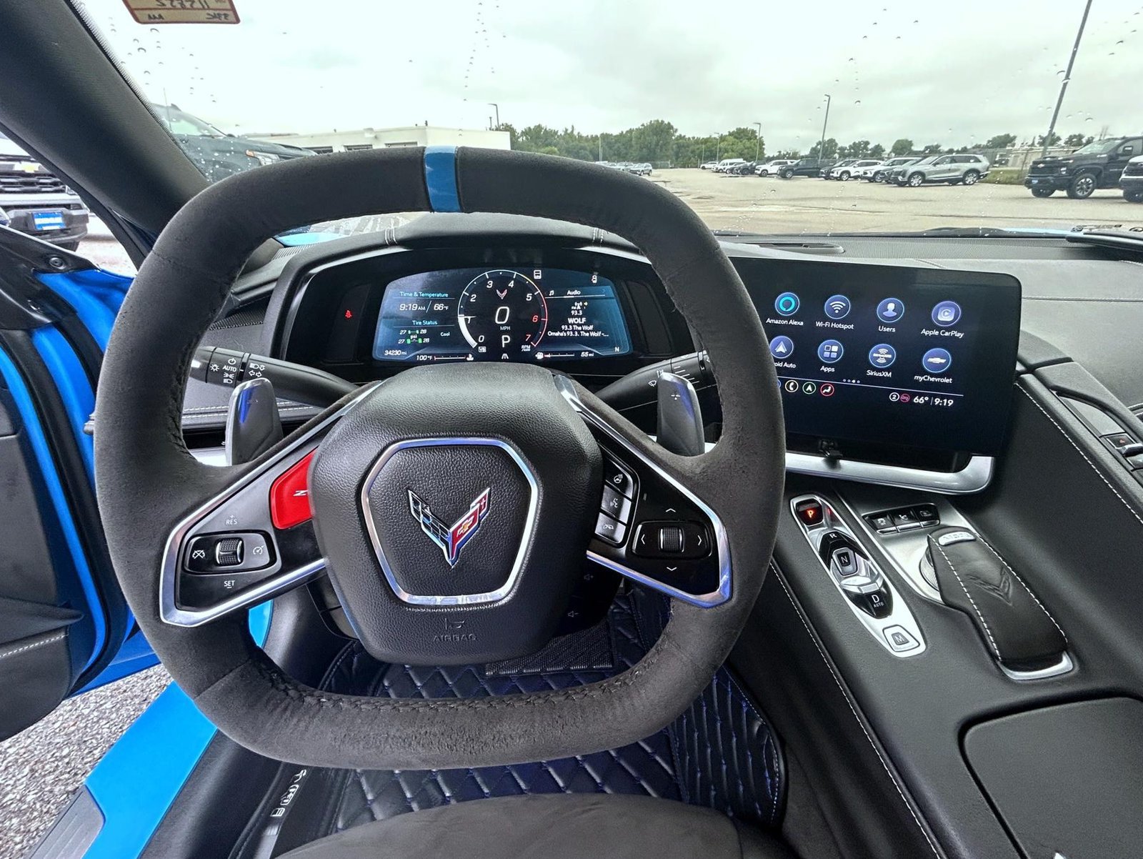 Used 2023 Chevrolet Corvette Stingray Preferred Conv w/ Z51 Performance Package RWD image 13