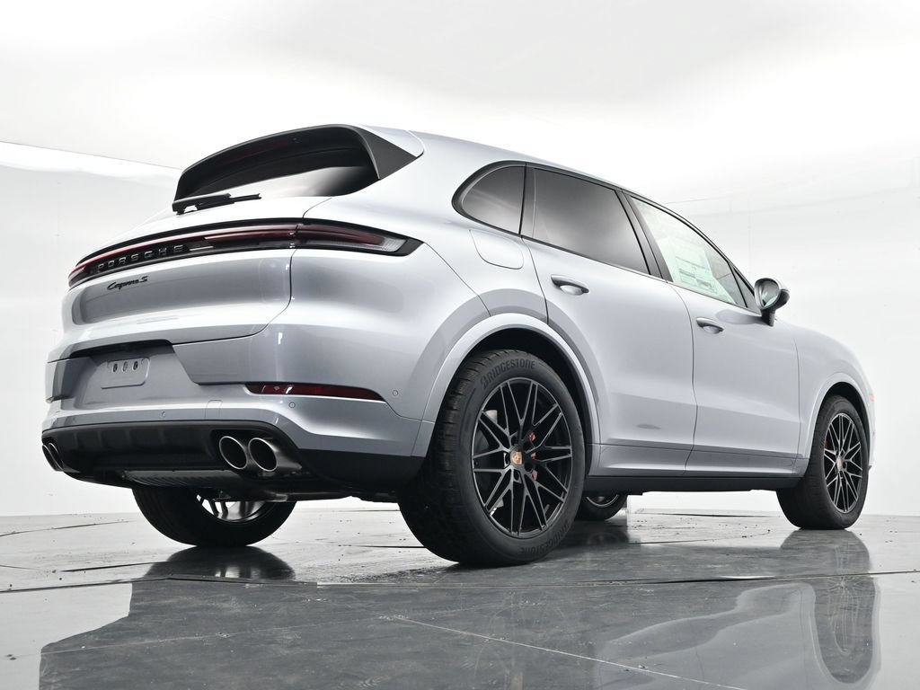 New 2026 Porsche Cayenne S AWD/4WD image 29