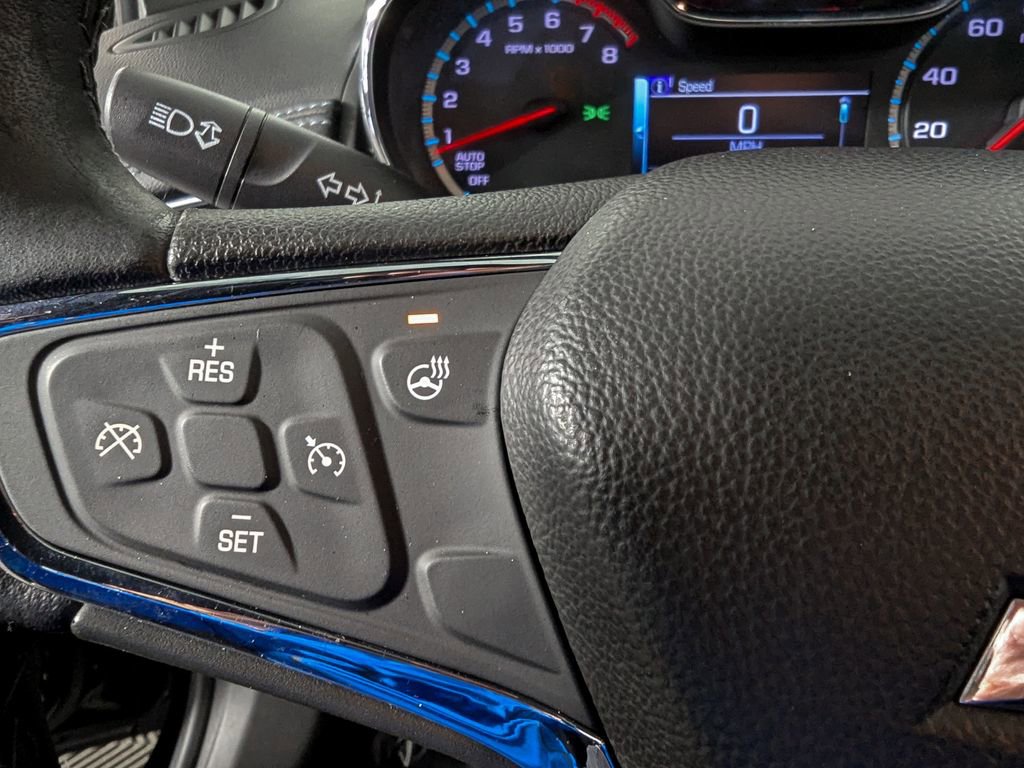 Used 2018 Chevrolet Cruze Premier FWD image 21