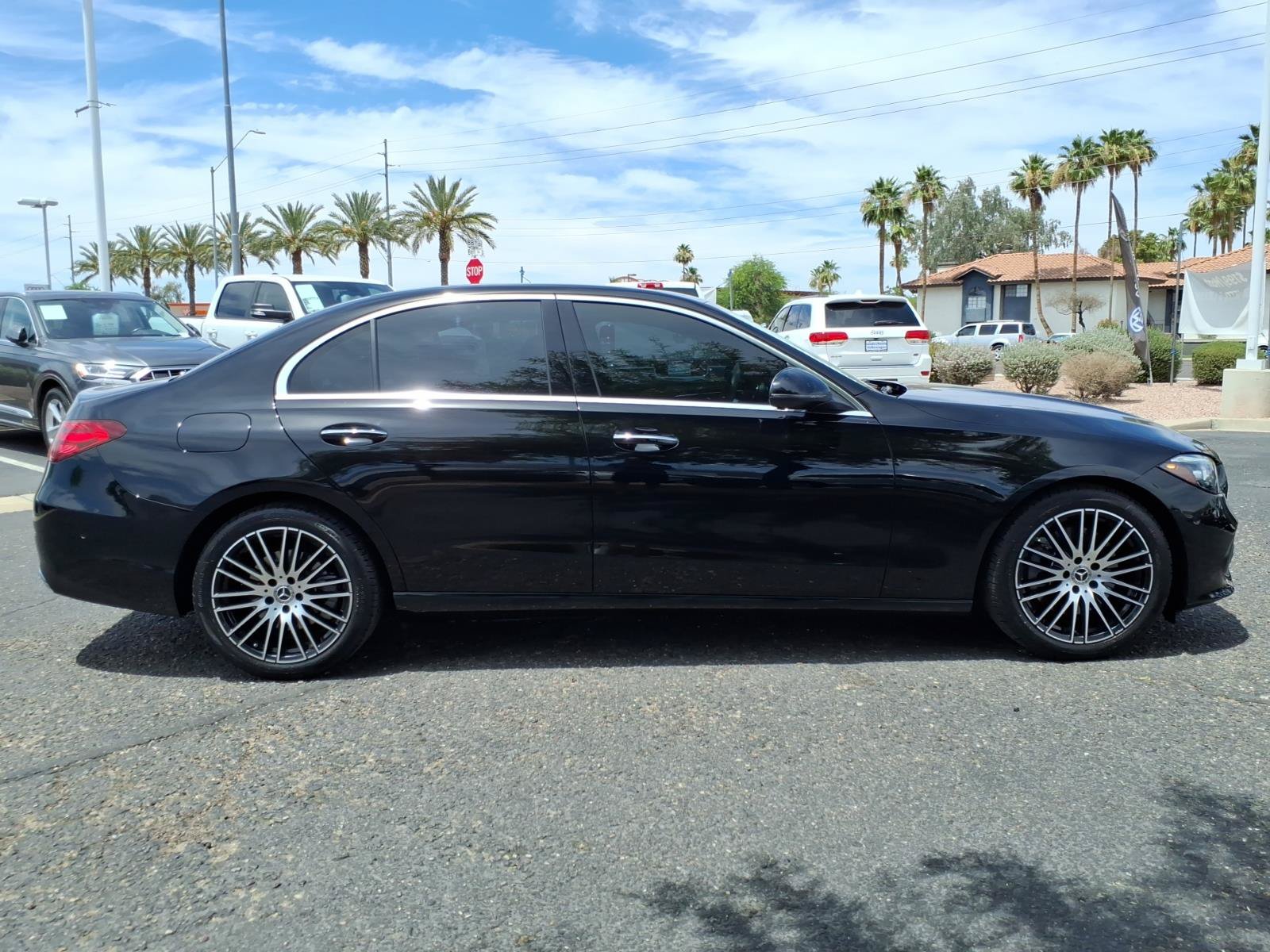 Used 2024 Mercedes-Benz C 300 Sedan image 8