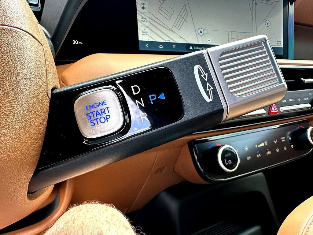 New 2026 Hyundai Palisade Calligraphy FWD image 14
