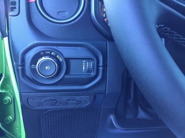 New 2026 Jeep Wrangler Unlimited Rubicon w/ Safety Group image 29