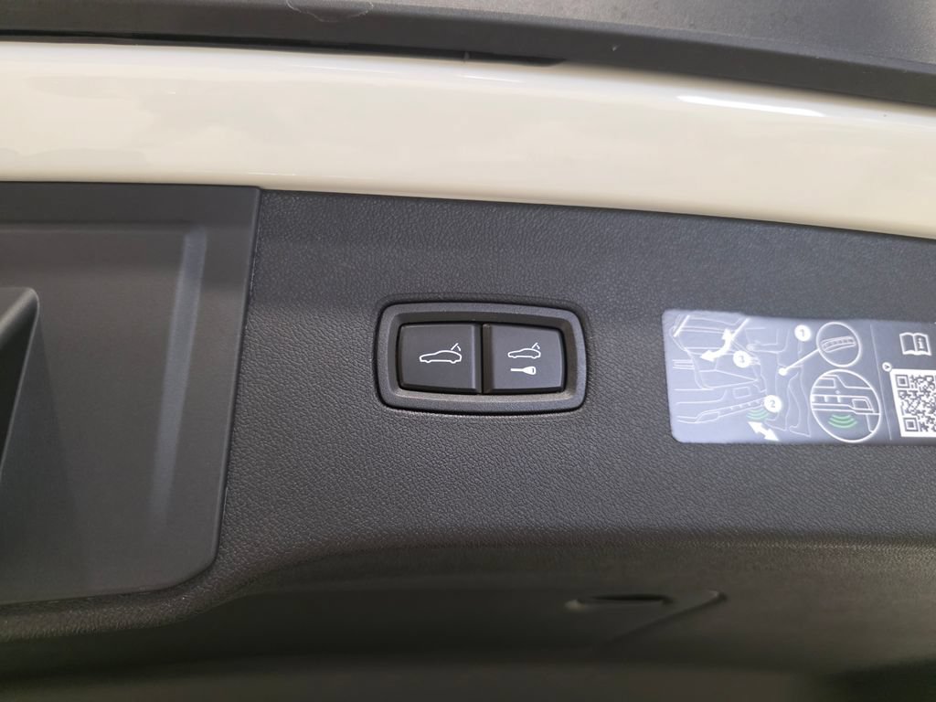 New 2026 Porsche Cayenne AWD/4WD image 30