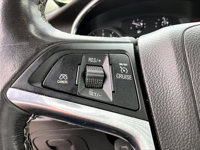 Certified 2020 Buick Encore Sport Touring FWD image 19