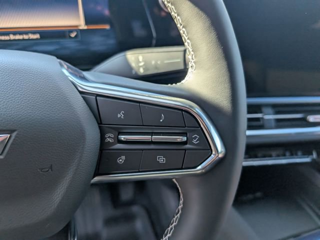 New 2026 Chevrolet Equinox EV LT image 18