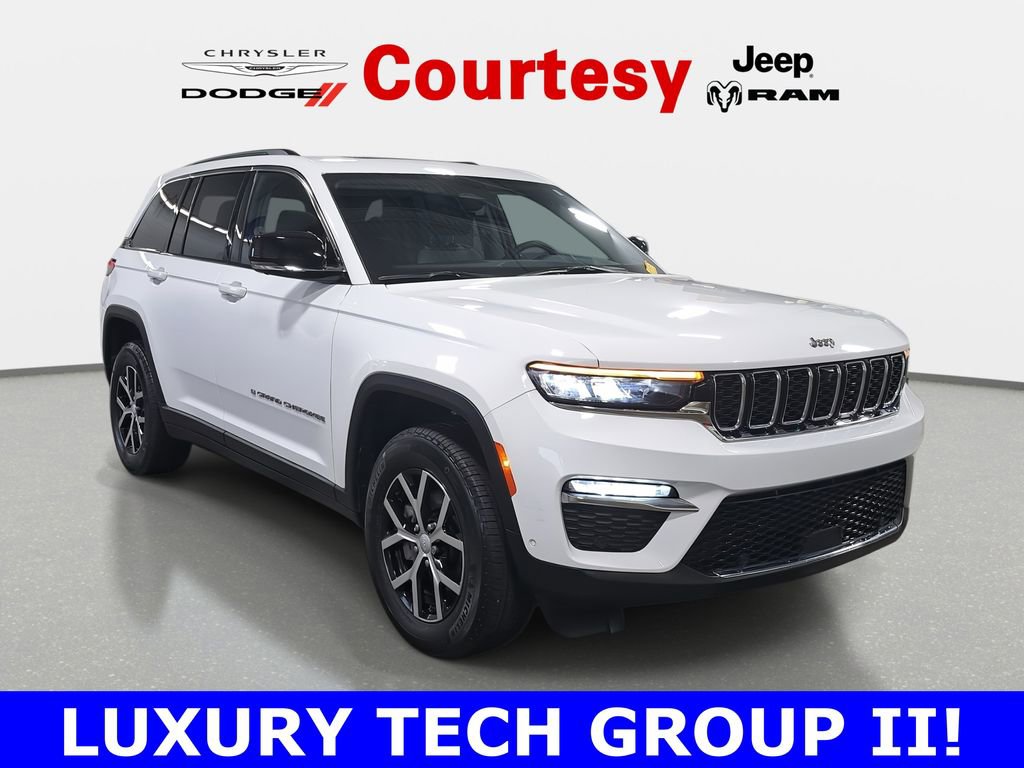 Certified 2024 Jeep Grand Cherokee Limited w/ Luxury Tech Group II image 1