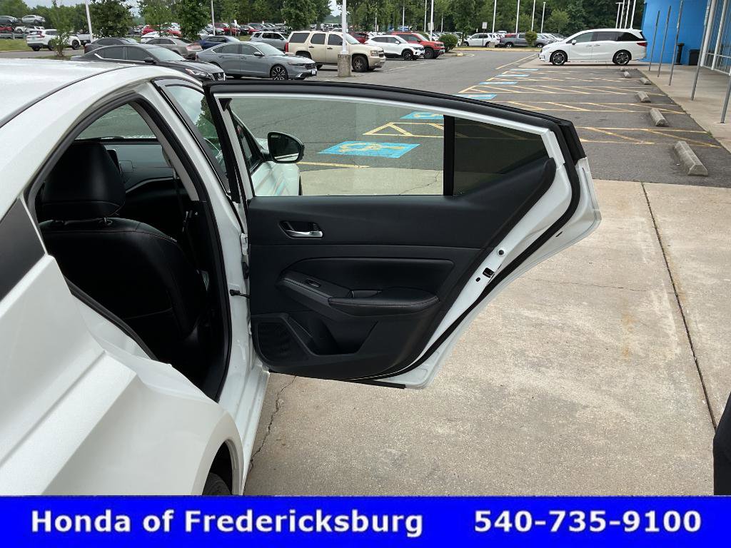 Used 2019 Nissan Altima 2.5 SR w/ SR Premium Package AWD/4WD image 17