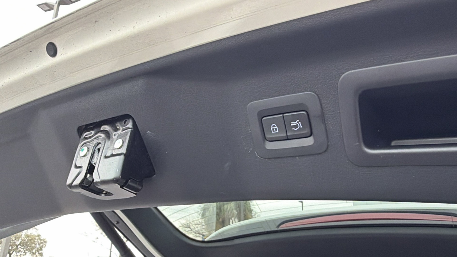 Used 2025 MAZDA CX-90 3.3 Turbo w/ Preferred Package image 33