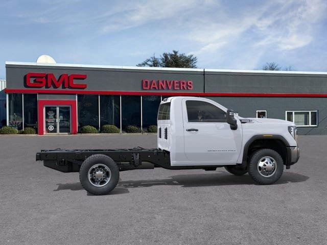 New 2026 GMC Sierra 3500 Pro w/ Snow Plow Prep Package AWD/4WD image 4