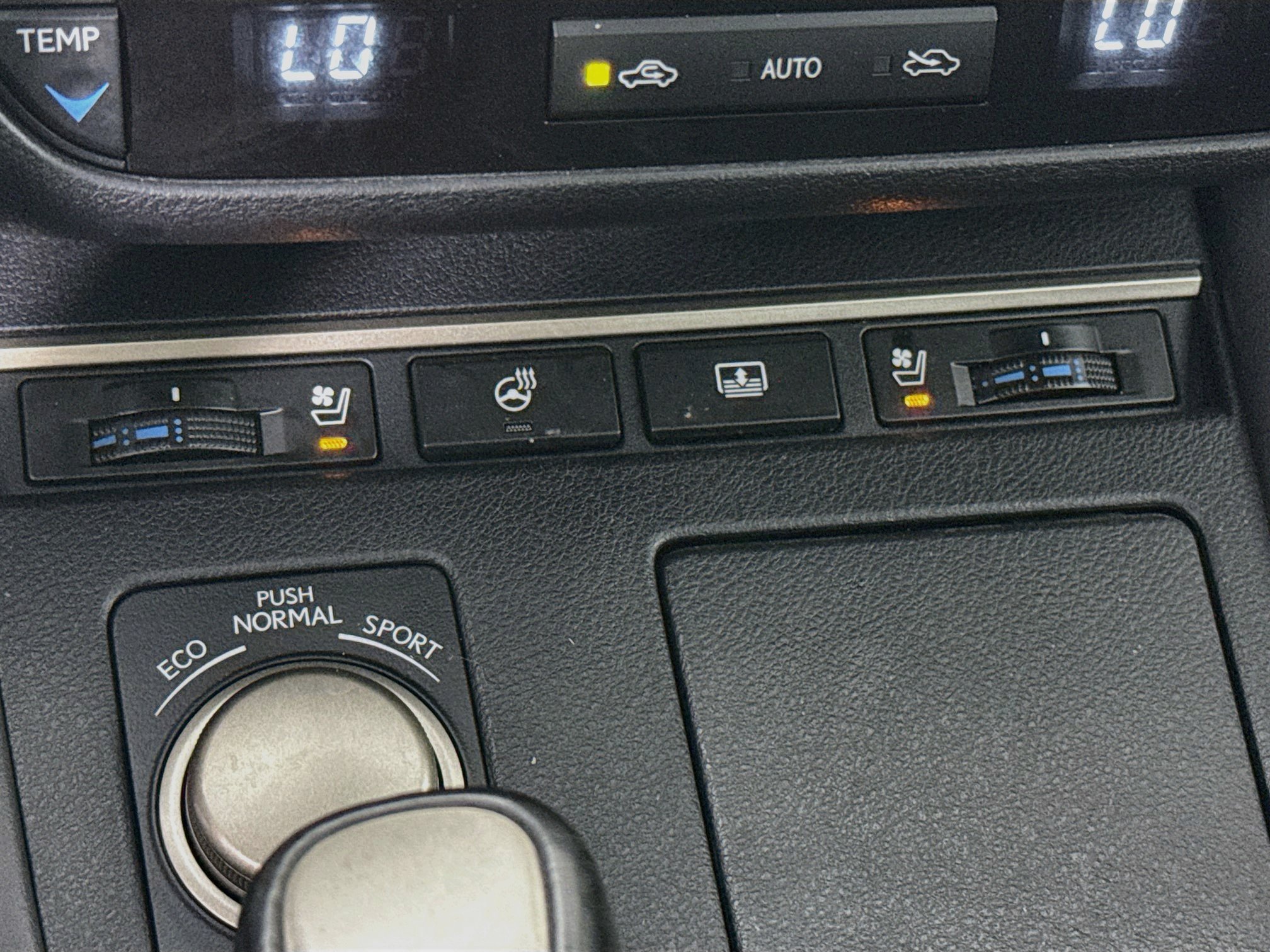 Used 2017 Lexus ES 350 w/ Luxury Package FWD image 22
