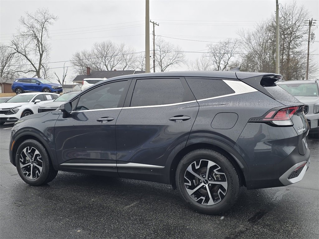 Certified 2023 Kia Sportage EX image 5