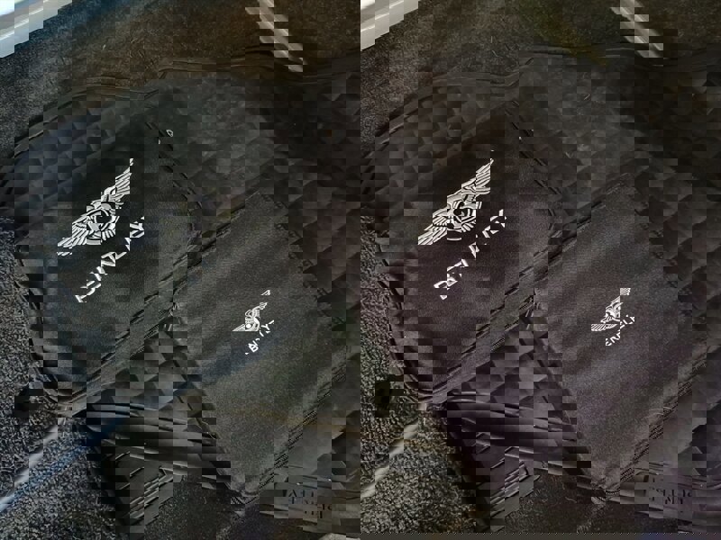 Used 2017 Bentley Bentayga image 47