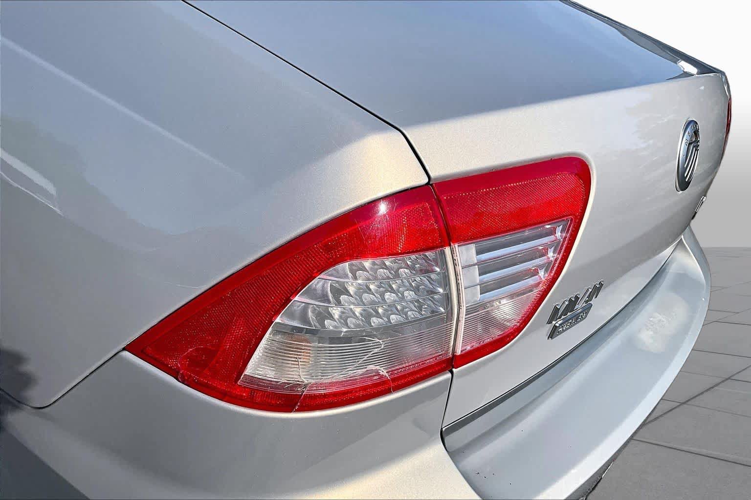 Used 2009 Mercury Milan Premier FWD image 27