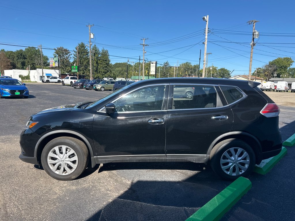 Used 2015 Nissan Rogue S AWD/4WD image 3