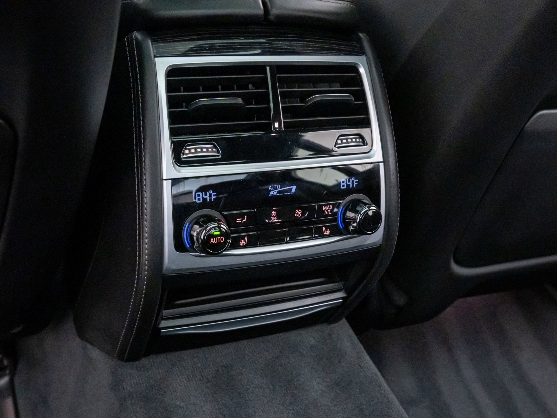 Certified 2022 BMW 750i xDrive 750i xDrive w/ Executive Package image 20