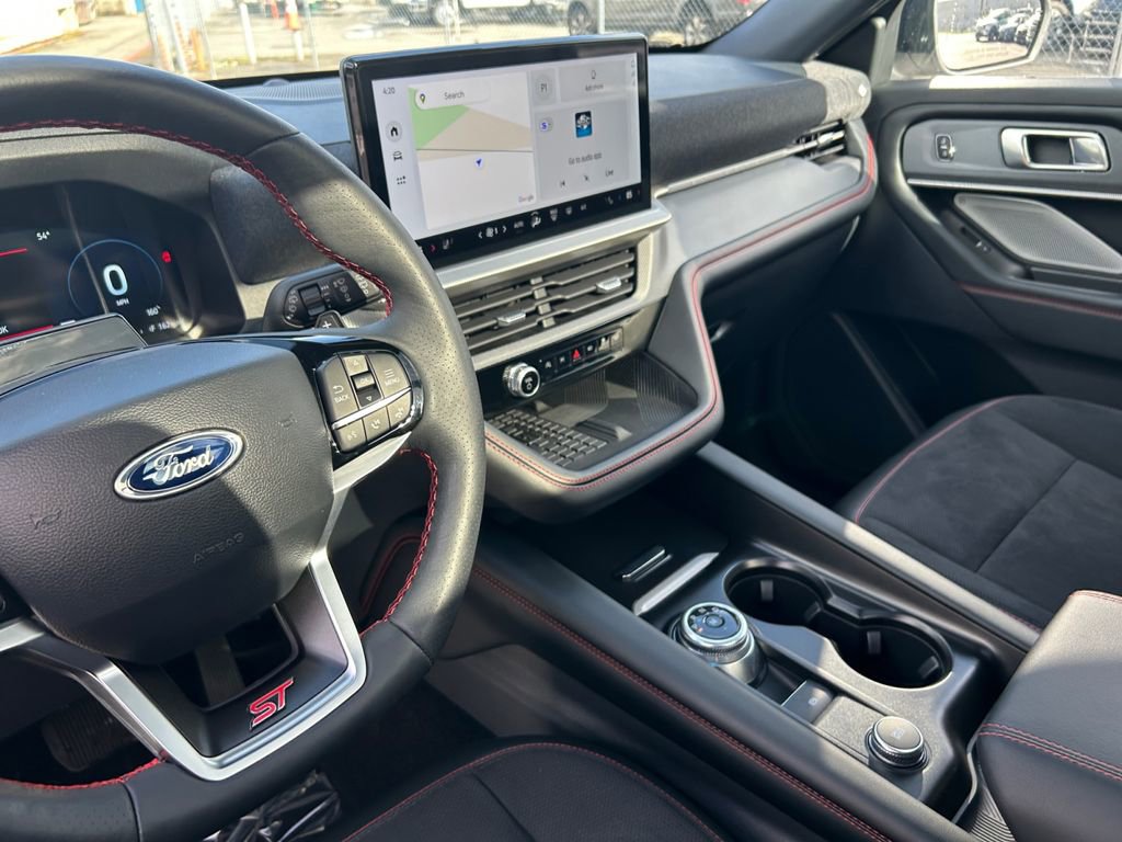 Used 2025 Ford Explorer ST AWD/4WD image 20