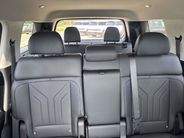 New 2027 Hyundai Santa Fe SEL FWD image 13