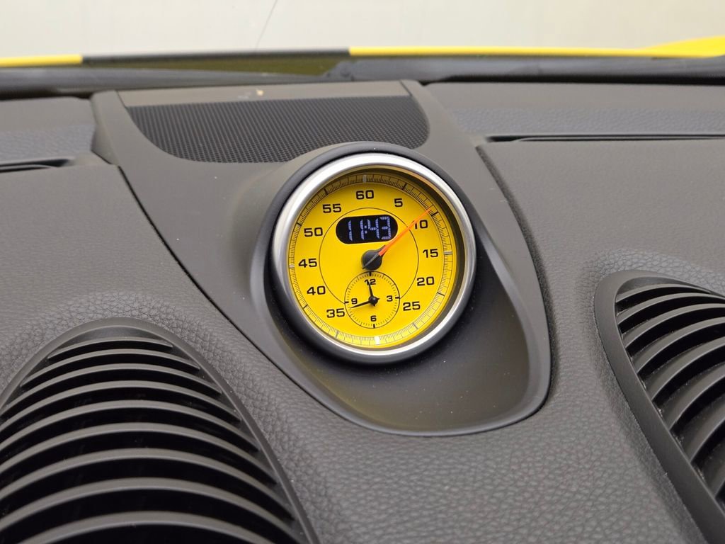 Used 2018 Porsche 718 Cayman GTS RWD image 38