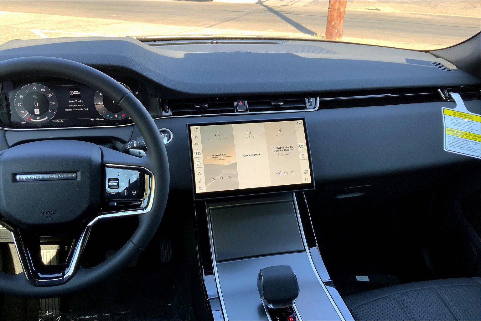 New 2026 Land Rover Range Rover Evoque S AWD/4WD image 8