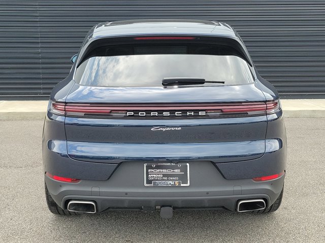 Certified 2025 Porsche Cayenne image 4