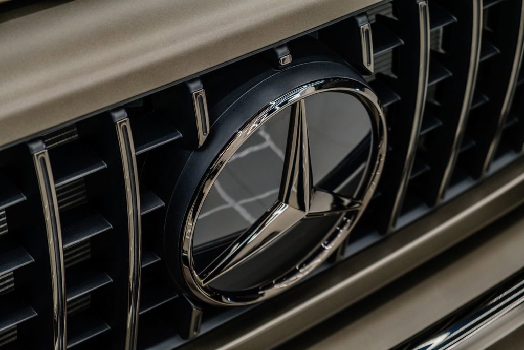 Used 2025 Mercedes-Benz G 63 AMG 4MATIC image 25