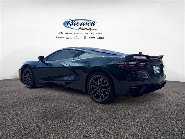 Used 2024 Chevrolet Corvette Stingray Premium Cpe w/ Z51 Performance Package image 3