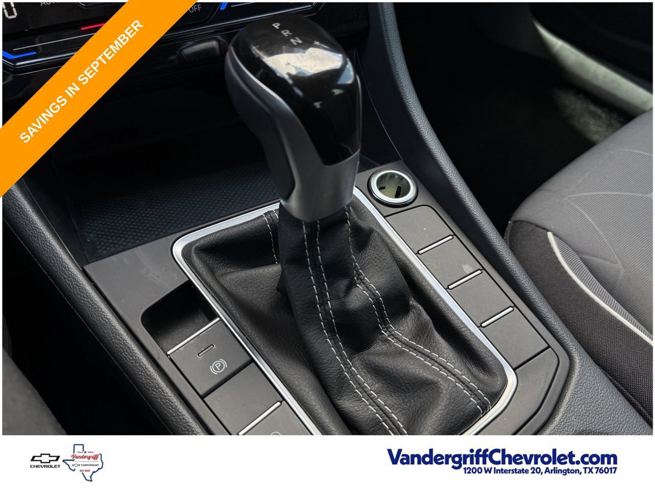 Used 2025 Volkswagen Jetta Sport FWD image 18