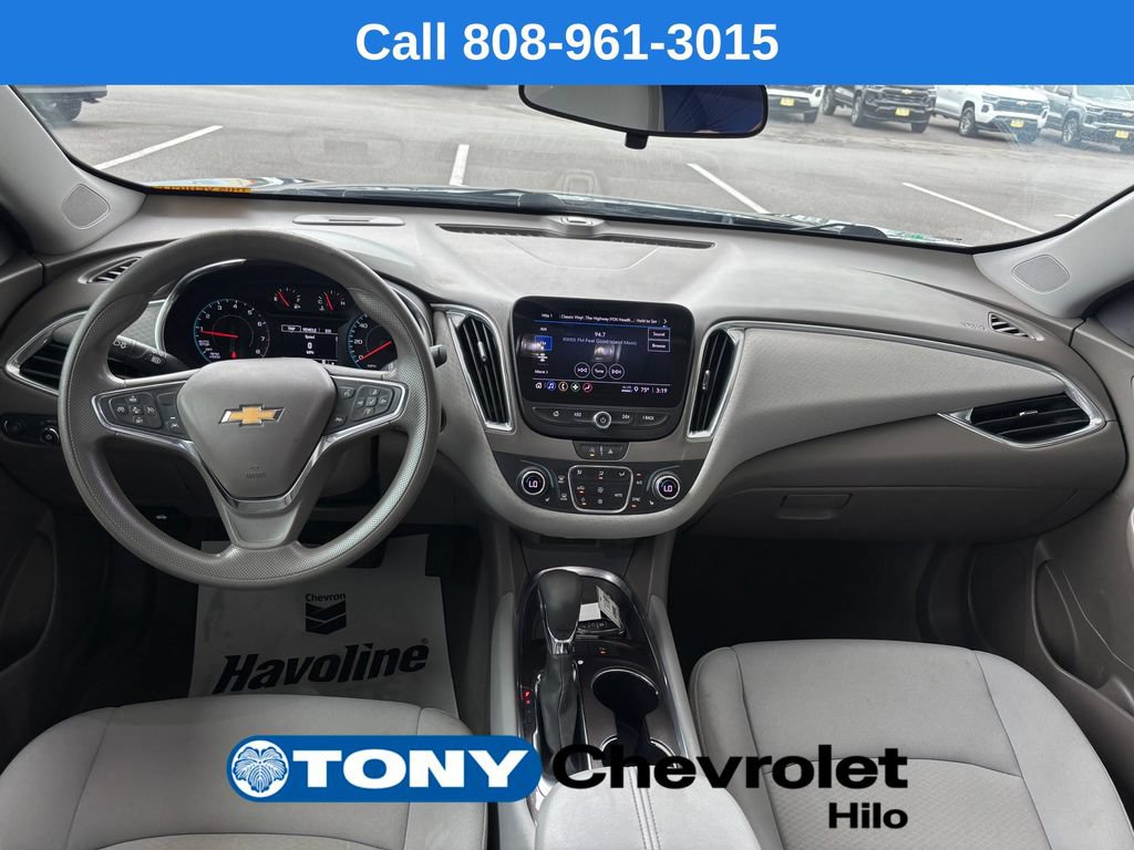 Used 2021 Chevrolet Malibu LT FWD image 11