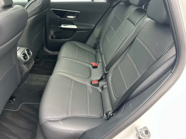 Certified 2026 Mercedes-Benz GLC 300 4MATIC image 11