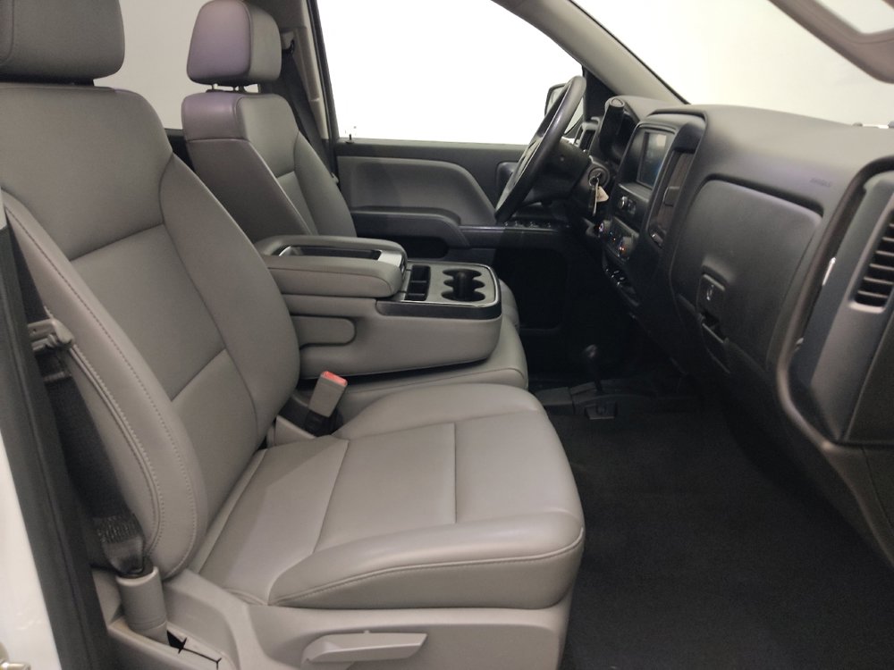 Used 2019 Chevrolet Silverado 1500 LD AWD/4WD image 21