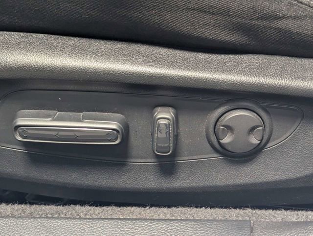 Used 2023 Honda Accord EX image 11