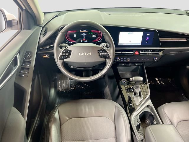 Certified 2023 Kia Niro EX image 22