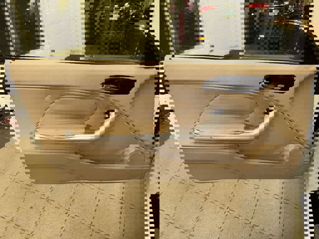 Used 2004 BMW 325Ci Coupe image 23