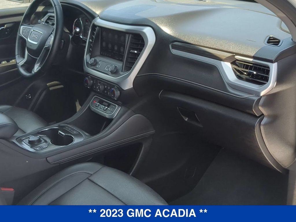 Used 2023 GMC Acadia SLT FWD image 31