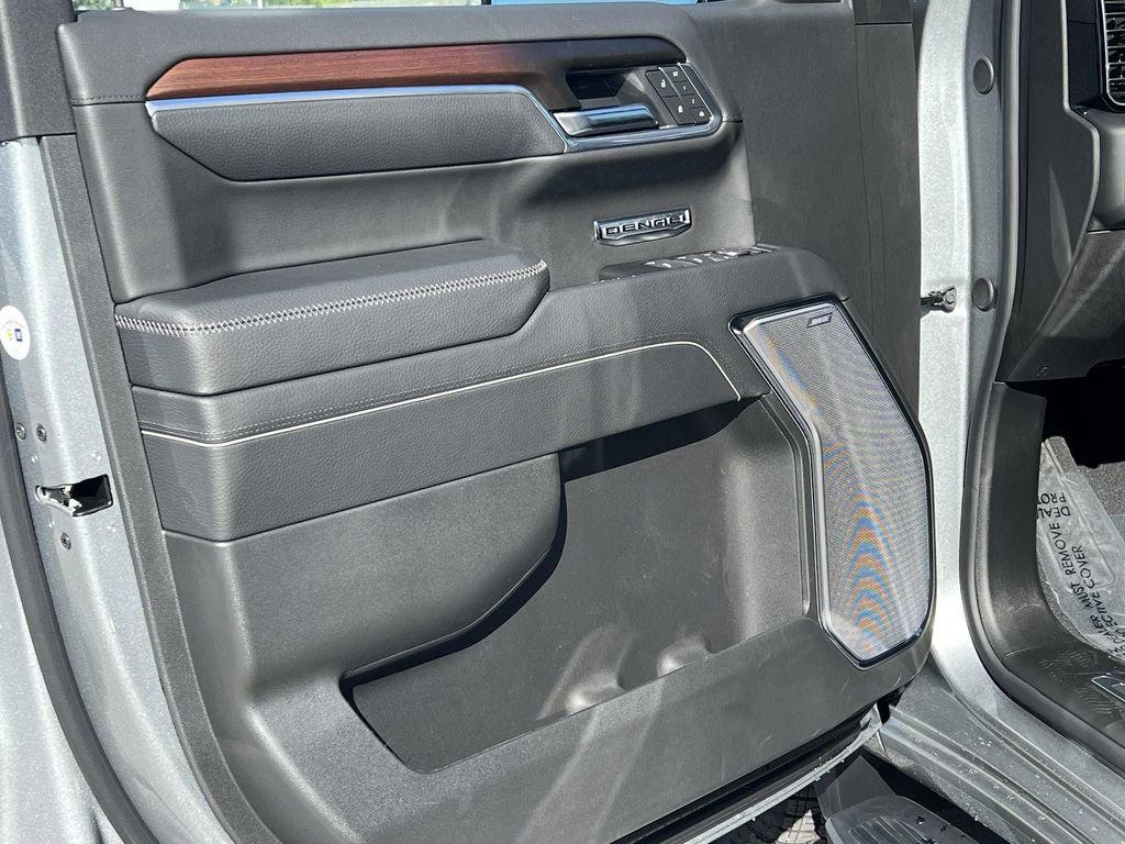 New 2026 GMC Sierra 1500 Denali w/ Technology Package image 10