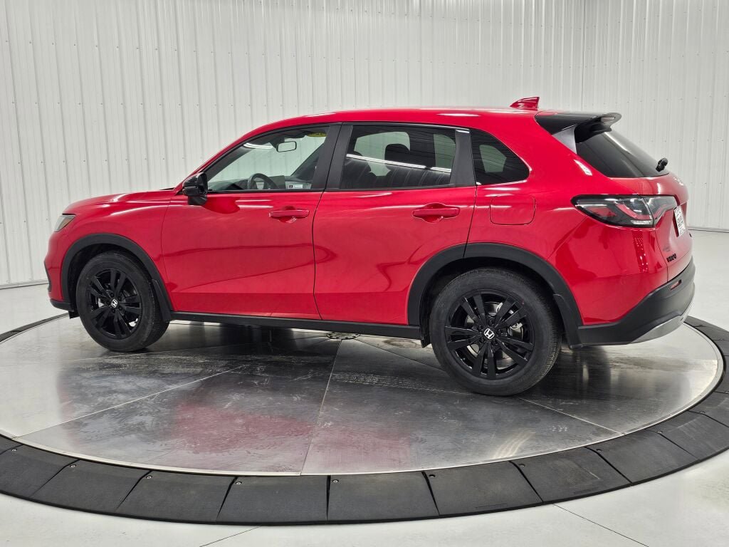Used 2026 Honda HR-V Sport image 3