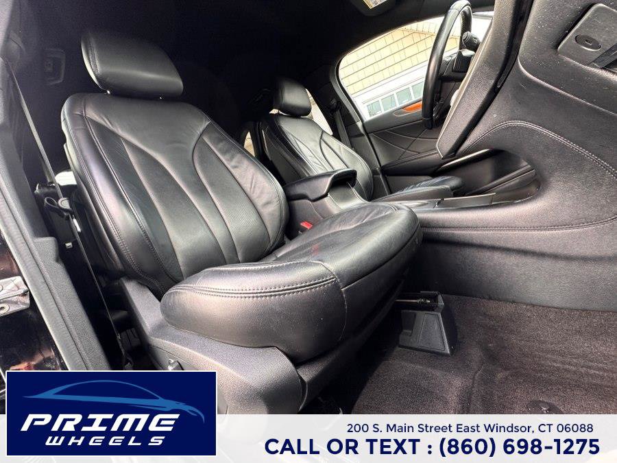 Used 2017 Lincoln MKC Select w/ Select Plus Package image 17