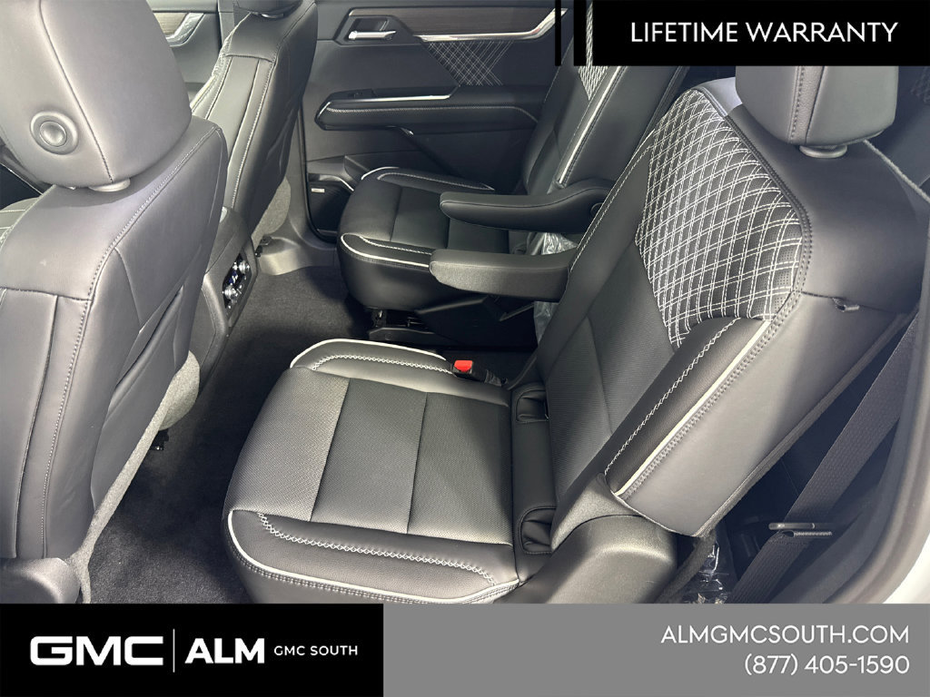 New 2026 GMC Acadia Denali w/ Super Cruise Package FWD image 23