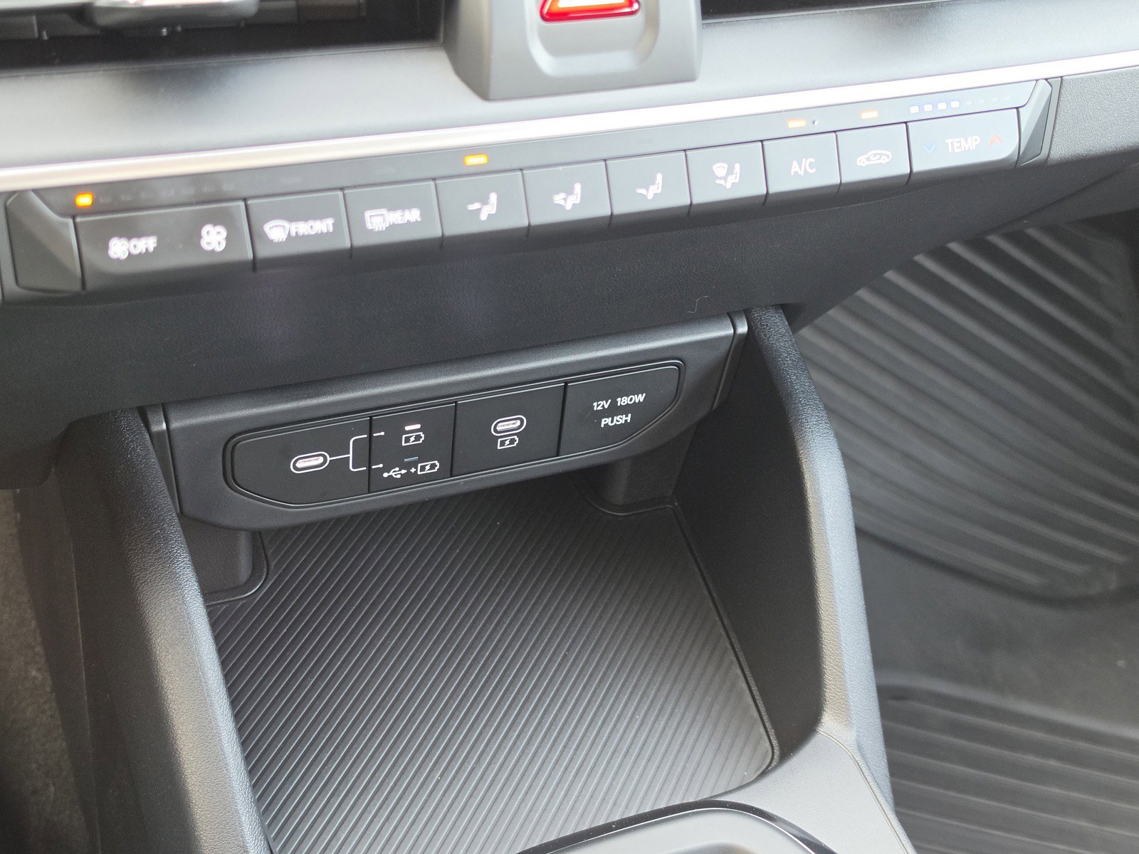 Used 2025 Kia K4 LXS image 21